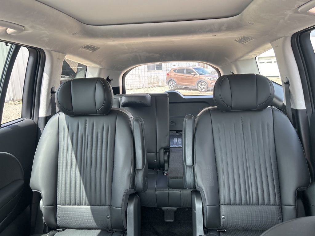 New 2026 Hyundai Ioniq 9 Calligraphy image 19