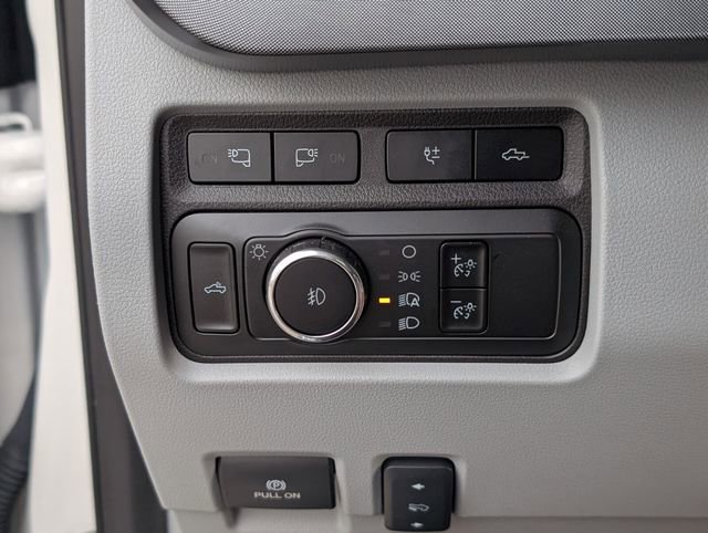 Used 2024 Ford F450 Limited w/ FX4 Off-Road Package image 25