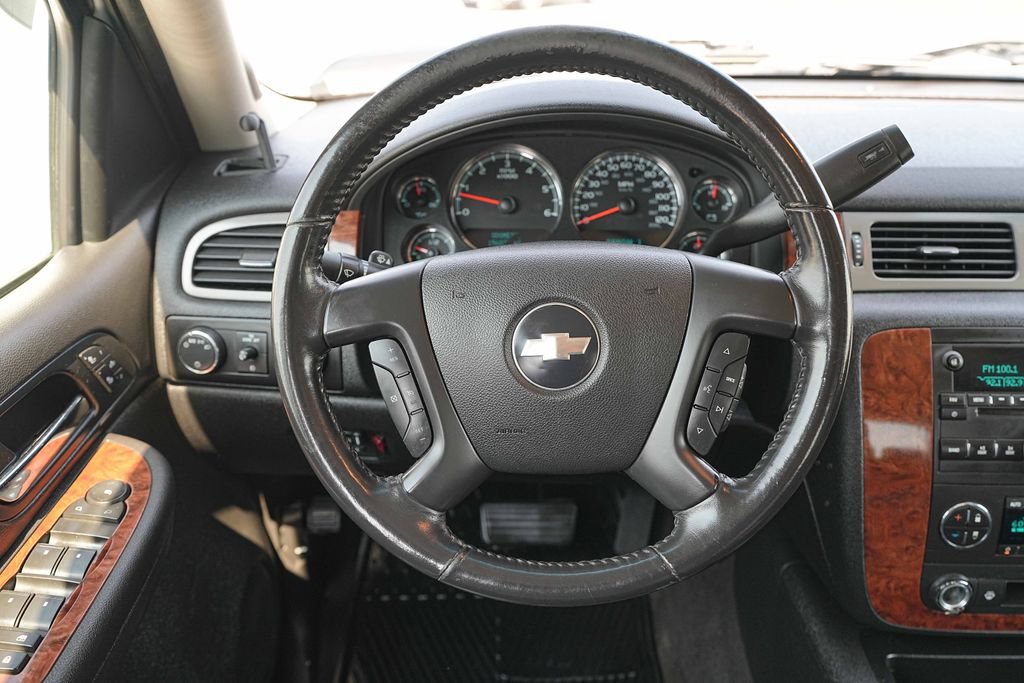 Used 2008 Chevrolet Silverado 2500 LTZ w/ Suspension Package, Off-Road AWD/4WD image 28