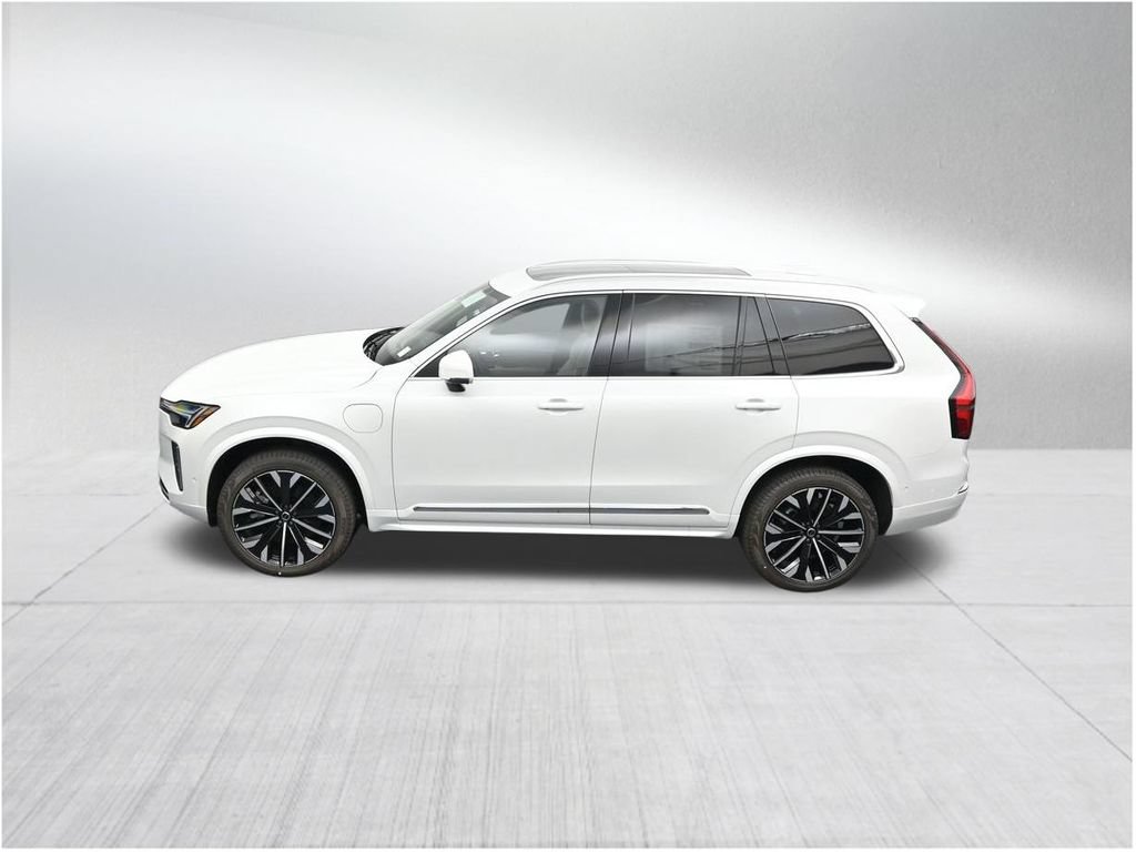 New 2026 Volvo XC90 T8 Plus w/ Protection Package Premier AWD/4WD image 14