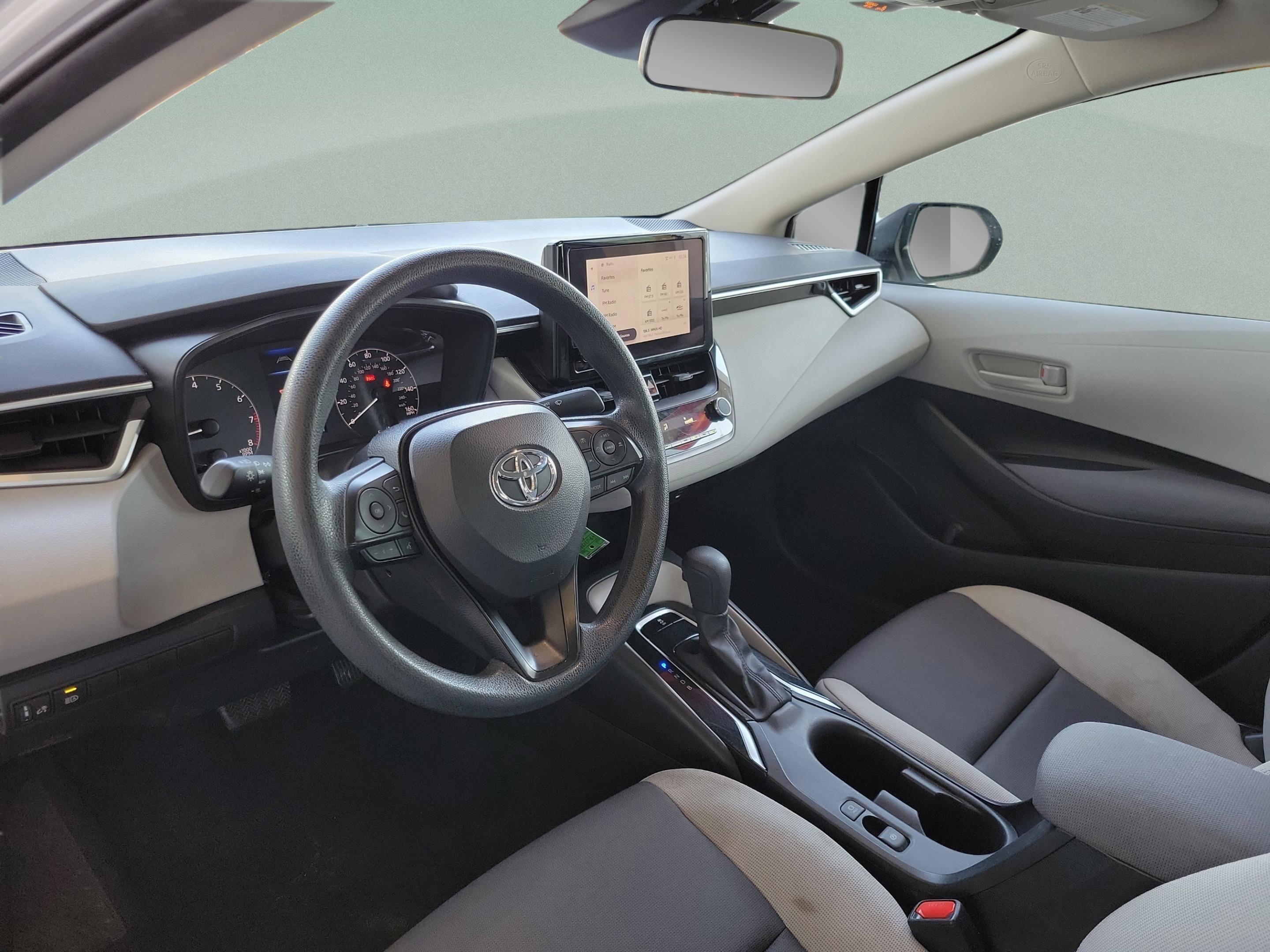 Used 2023 Toyota Corolla LE image 8