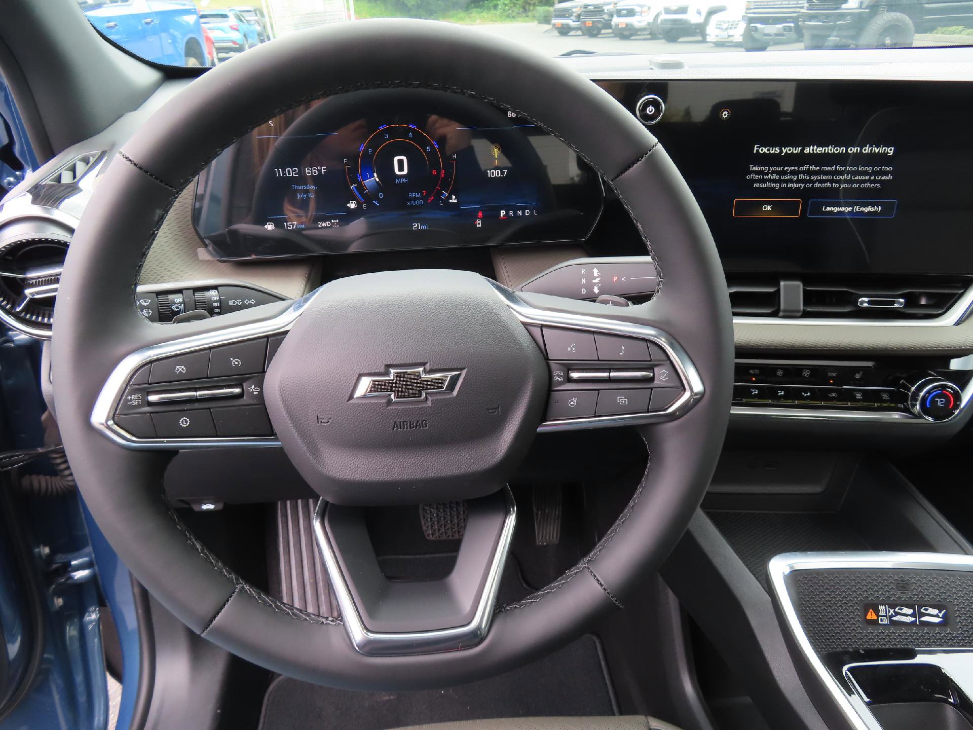 New 2025 Chevrolet Equinox LT w/ Convenience Package II image 15