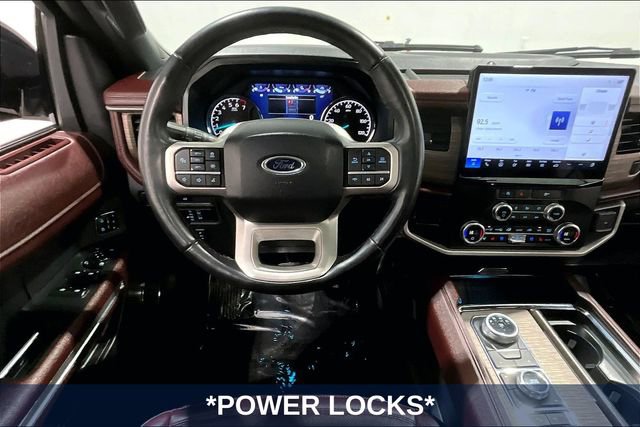 Used 2024 Ford Expedition Limited AWD/4WD image 11