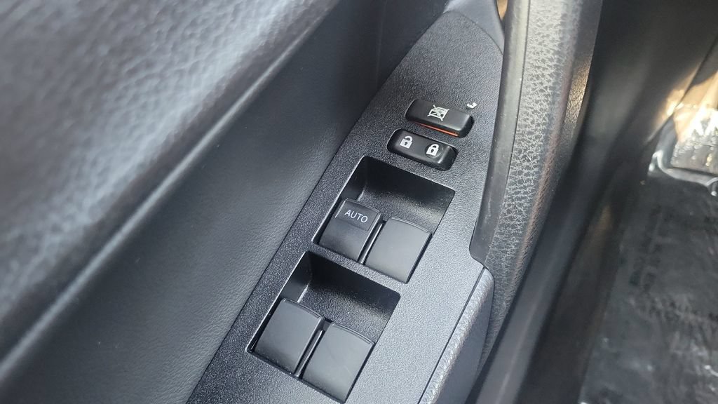 Used 2015 Toyota Corolla S w/ Body Protection Package #2 FWD image 22