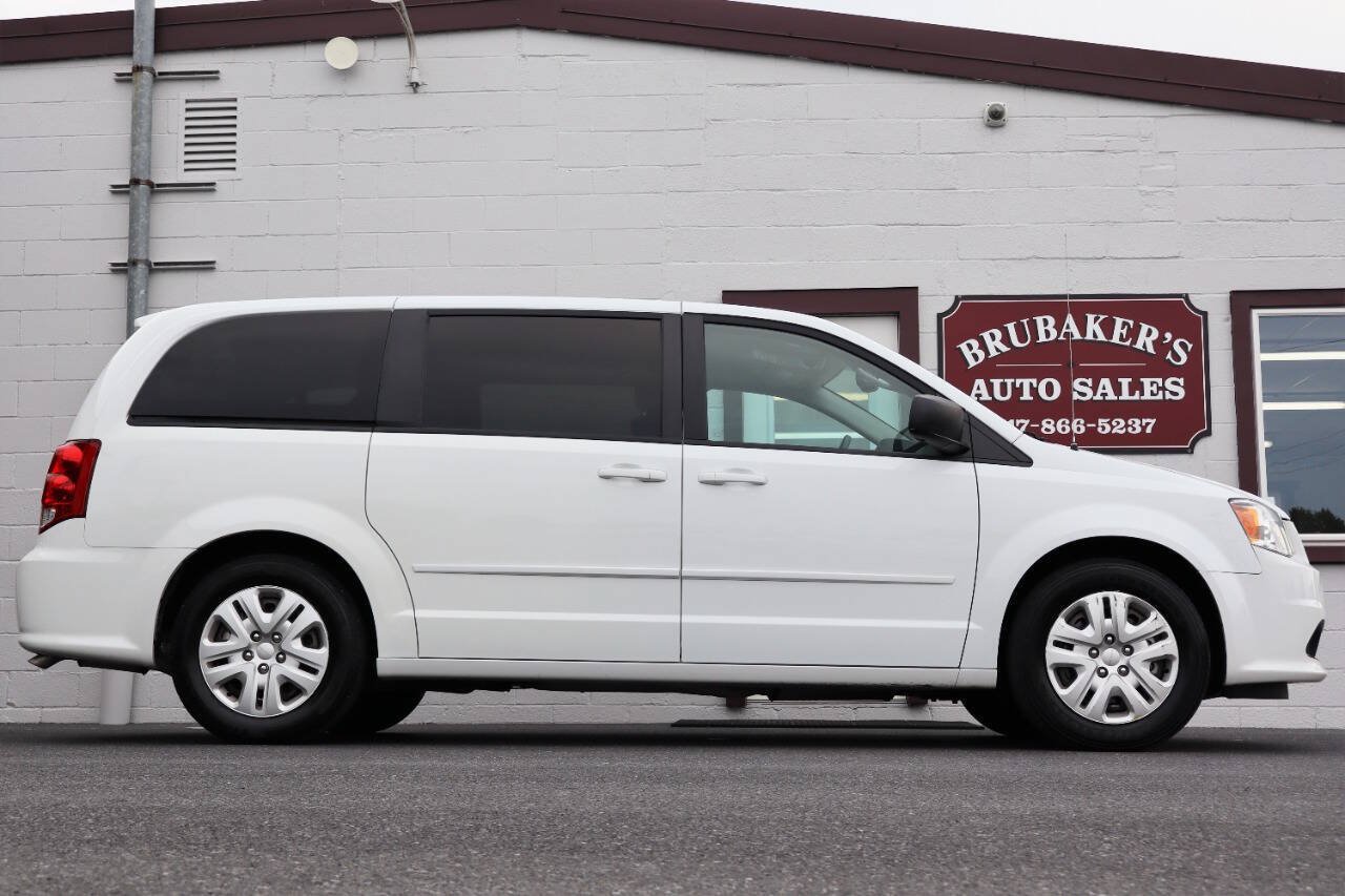 Used 2017 Dodge Grand Caravan SE w/ Power Window Group