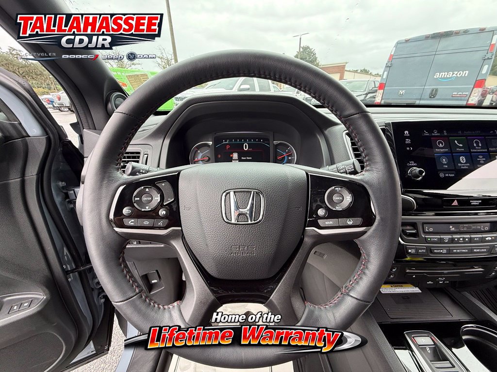 Used 2022 Honda Pilot Black Edition image 22
