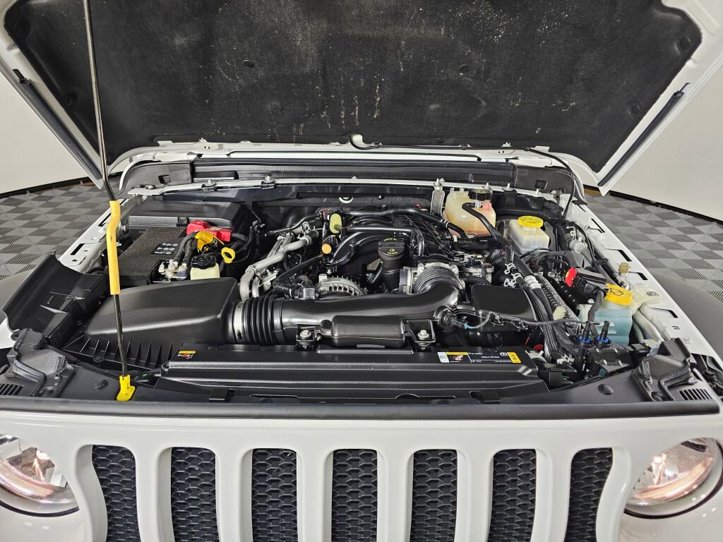 Used 2022 Jeep Wrangler Unlimited Sport AWD/4WD image 9