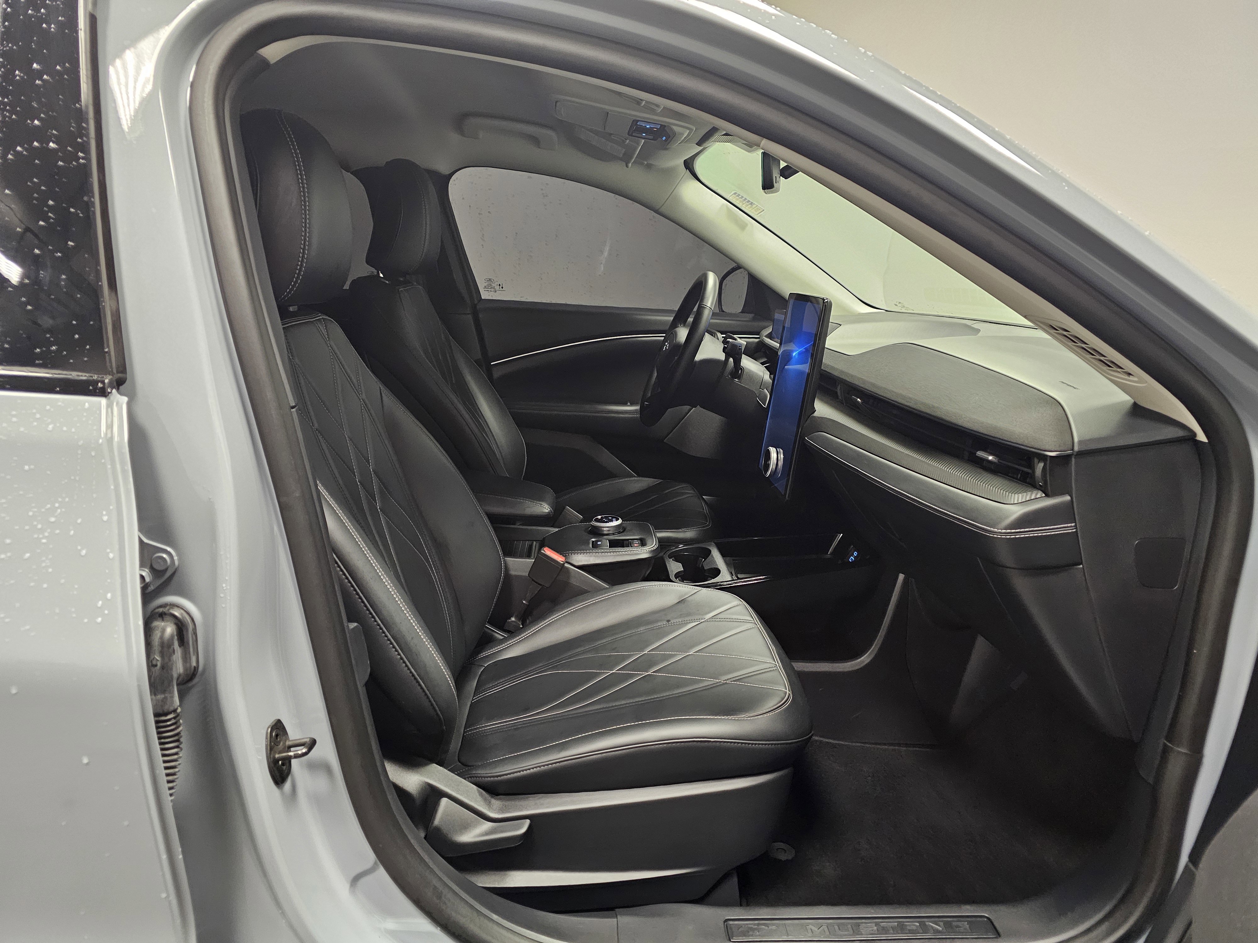 Used 2024 Ford Mustang Mach-E Select image 13