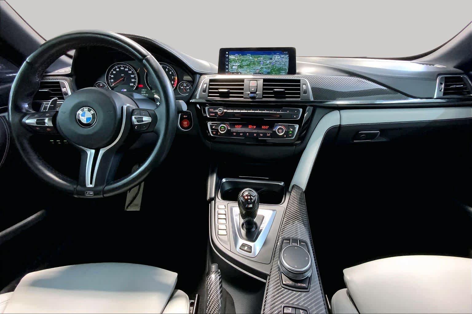 Used 2020 BMW M4 Convertible w/ Competition Package RWD image 15