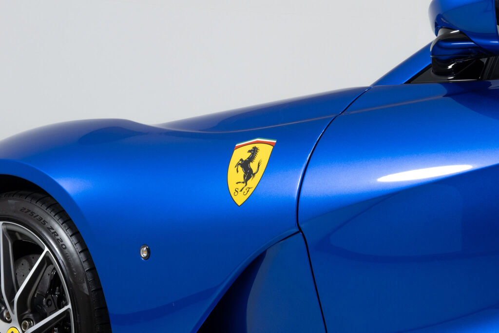 Used 2022 Ferrari 812 GTS RWD image 17