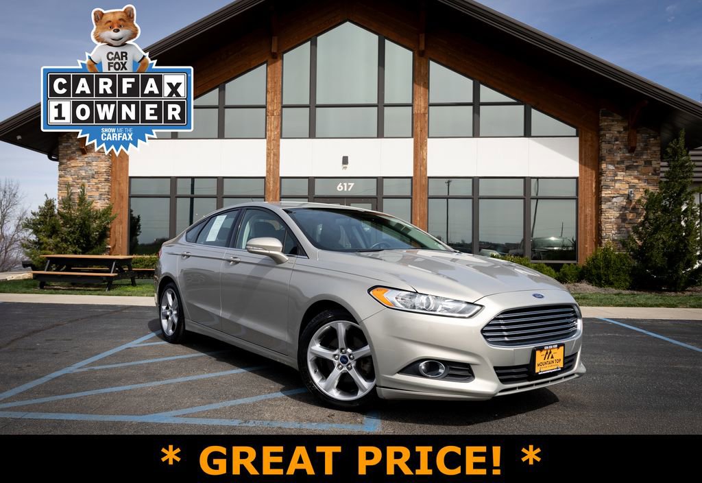 Used 2015 Ford Fusion SE w/ Equipment Group 201A image 1