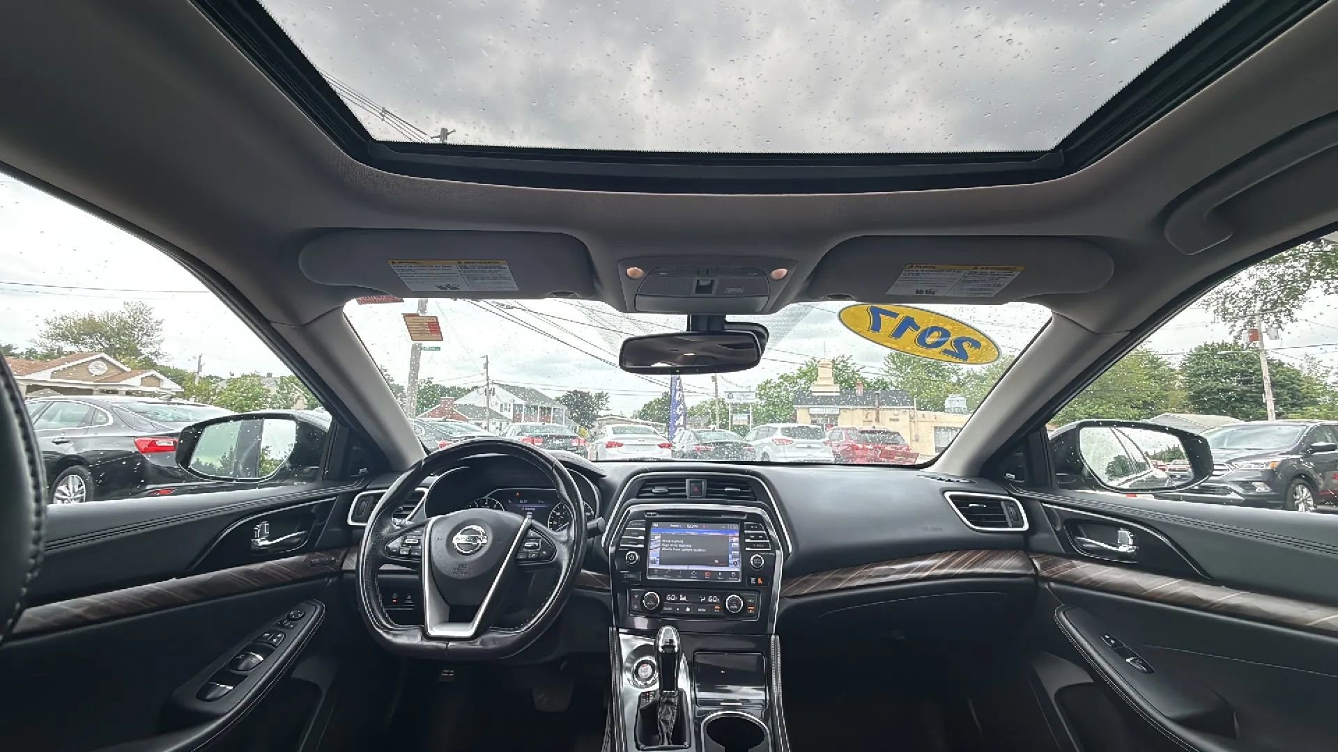 Used 2017 Nissan Maxima Platinum FWD image 19