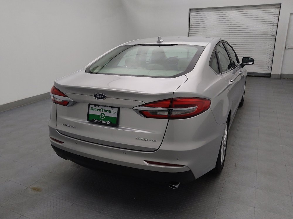 Used 2019 Ford Fusion SE image 7