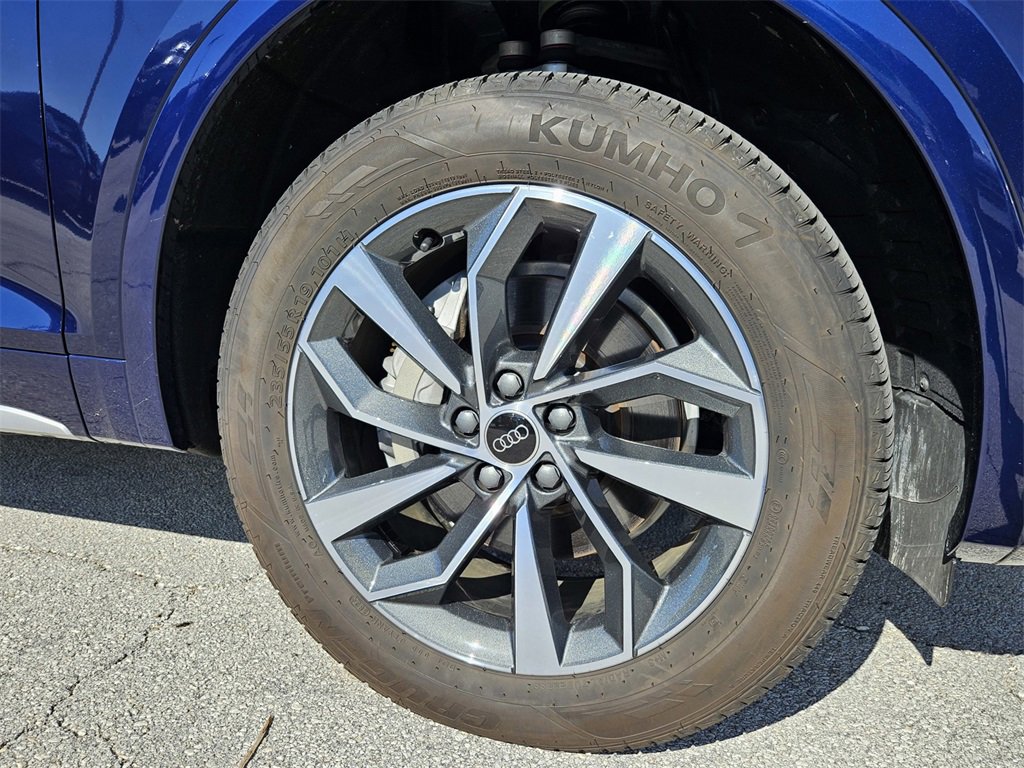 Used 2025 Audi Q5 2.0T Premium Plus w/ Premium Plus Package image 42