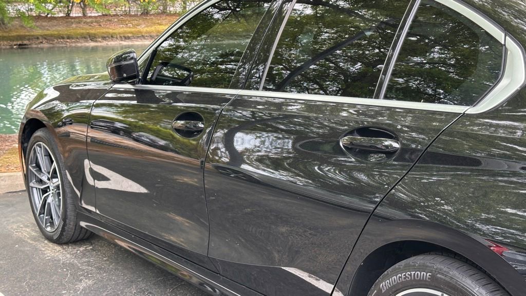 Used 2019 BMW 330i Sedan w/ Premium Package image 9