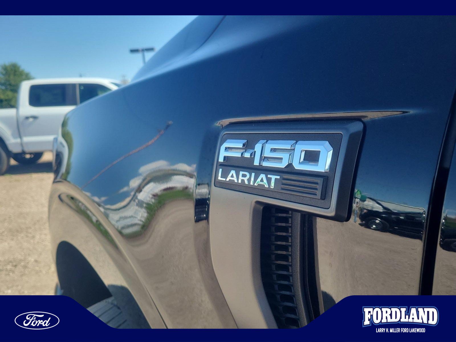 Used 2021 Ford F150 Lariat AWD/4WD image 24
