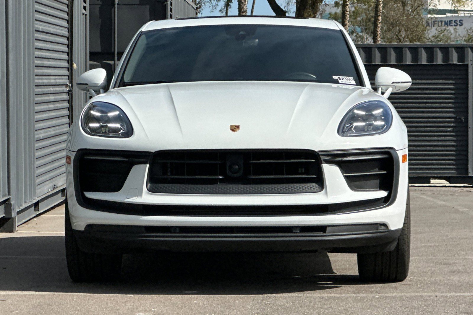 Certified 2024 Porsche Macan image 11