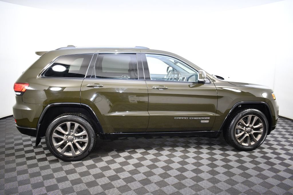 Used 2016 Jeep Grand Cherokee Limited 75th Anniversary image 5