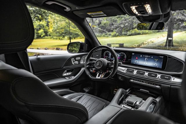Used 2025 Mercedes-Benz GLE 63 AMG S image 18