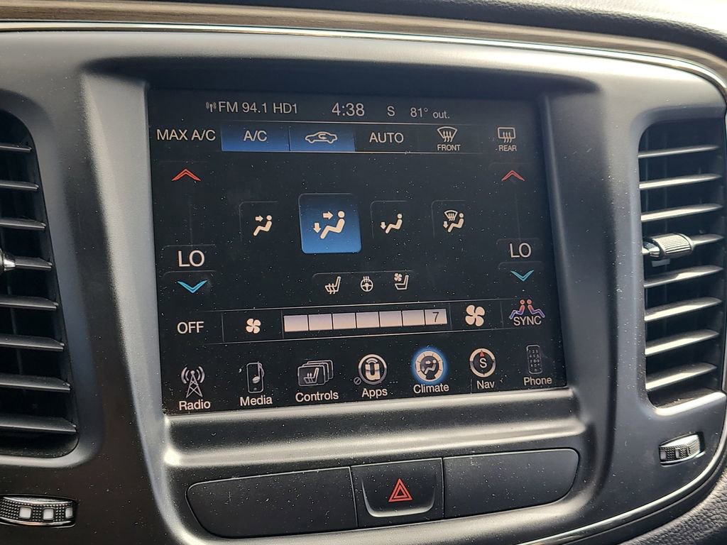 Used 2015 Chrysler 200 C w/ Navigation & Sound Group I image 19