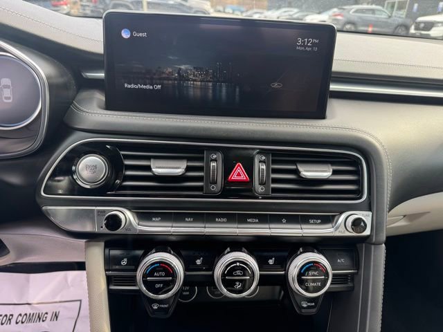 Certified 2022 Genesis G70 2.0T image 27