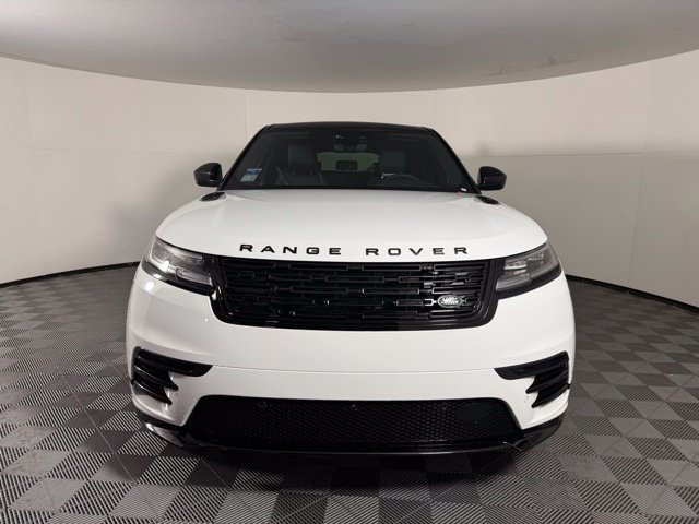 Certified 2026 Land Rover Range Rover Velar Dynamic SE AWD/4WD image 12