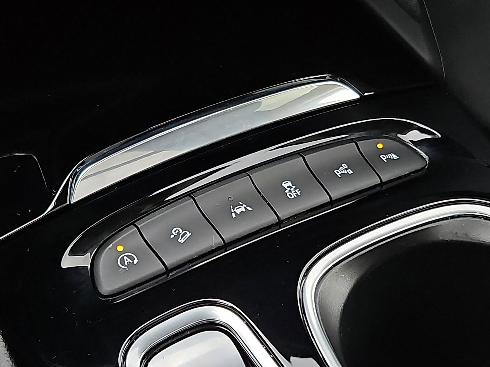 Certified 2023 Buick Envision Avenir image 24