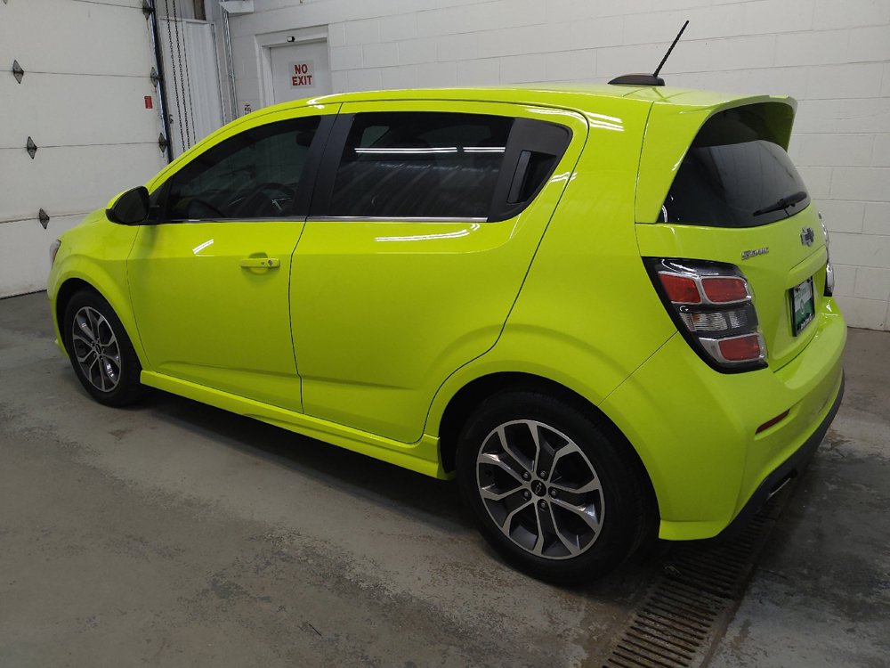 Used 2019 Chevrolet Sonic LT w/ Convenience Package FWD image 3
