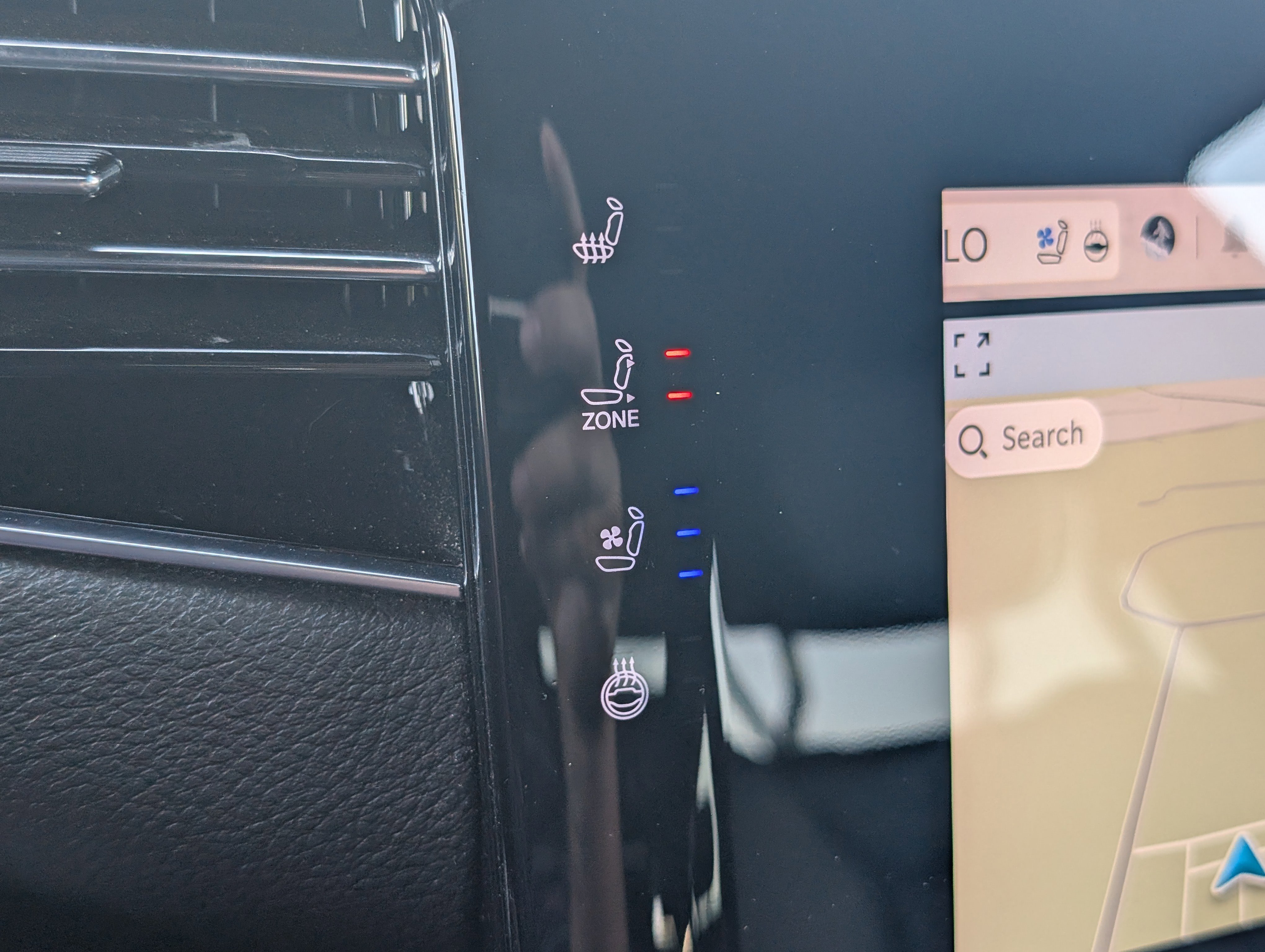 Used 2024 Jeep Wagoneer L 4WD w/ Premium Group I image 22