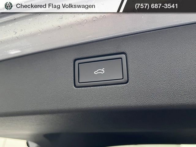 New 2026 Volkswagen Tiguan SE image 31
