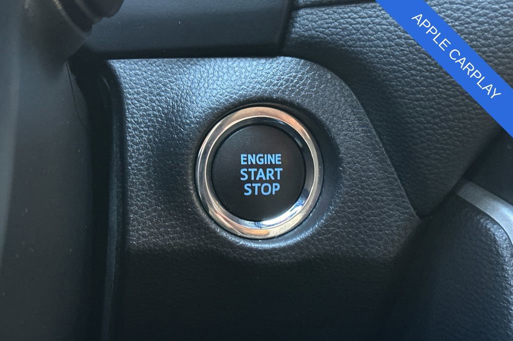 Used 2021 Toyota RAV4 XLE w/ Carpet Mat Package (TMS) image 25