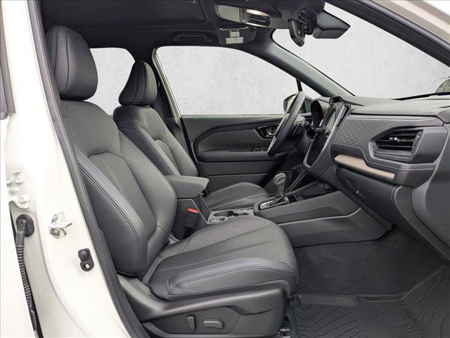 Used 2025 Subaru Forester Limited image 22