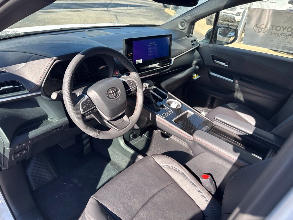 New 2026 Toyota Sienna XSE AWD/4WD image 11