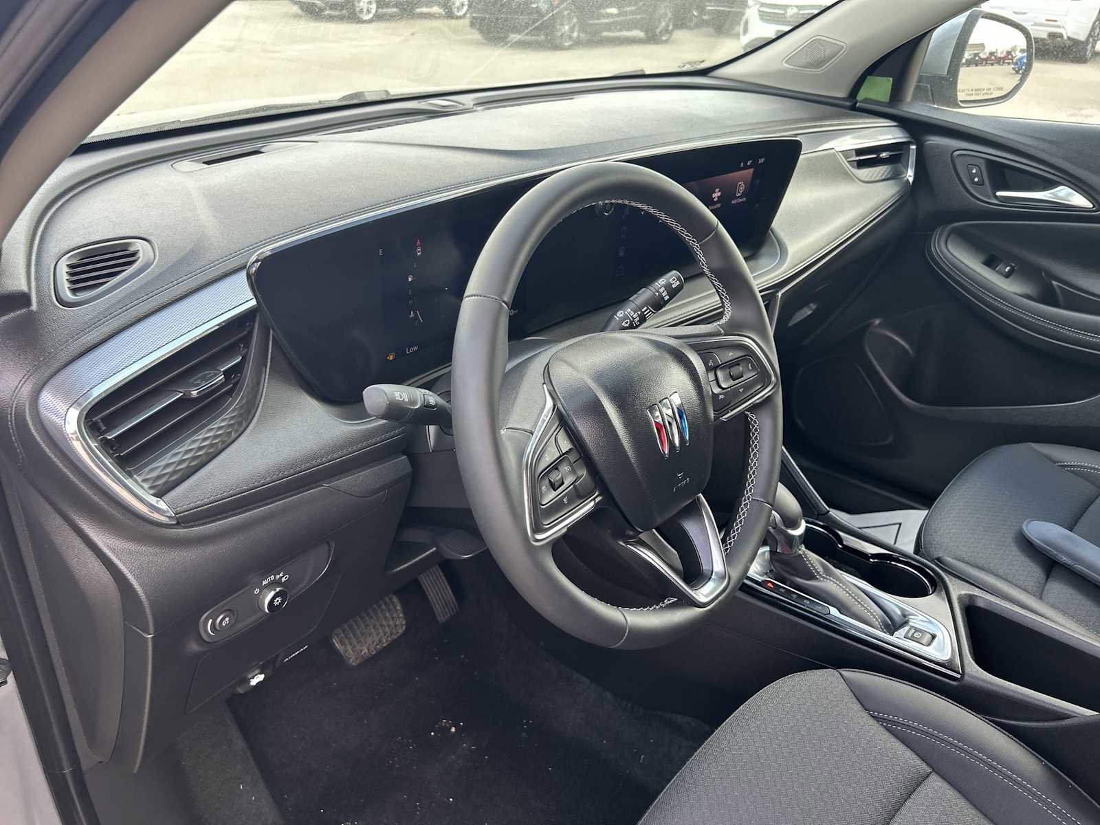 New 2025 Buick Encore GX Preferred image 10