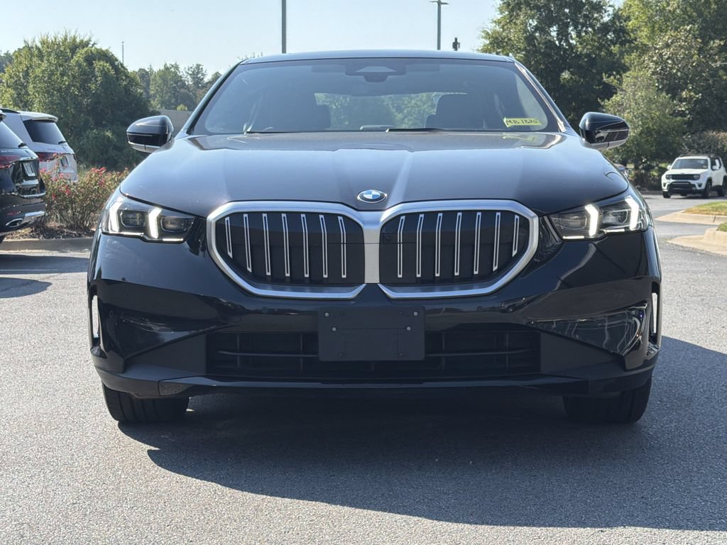 Used 2024 BMW 530i RWD image 8