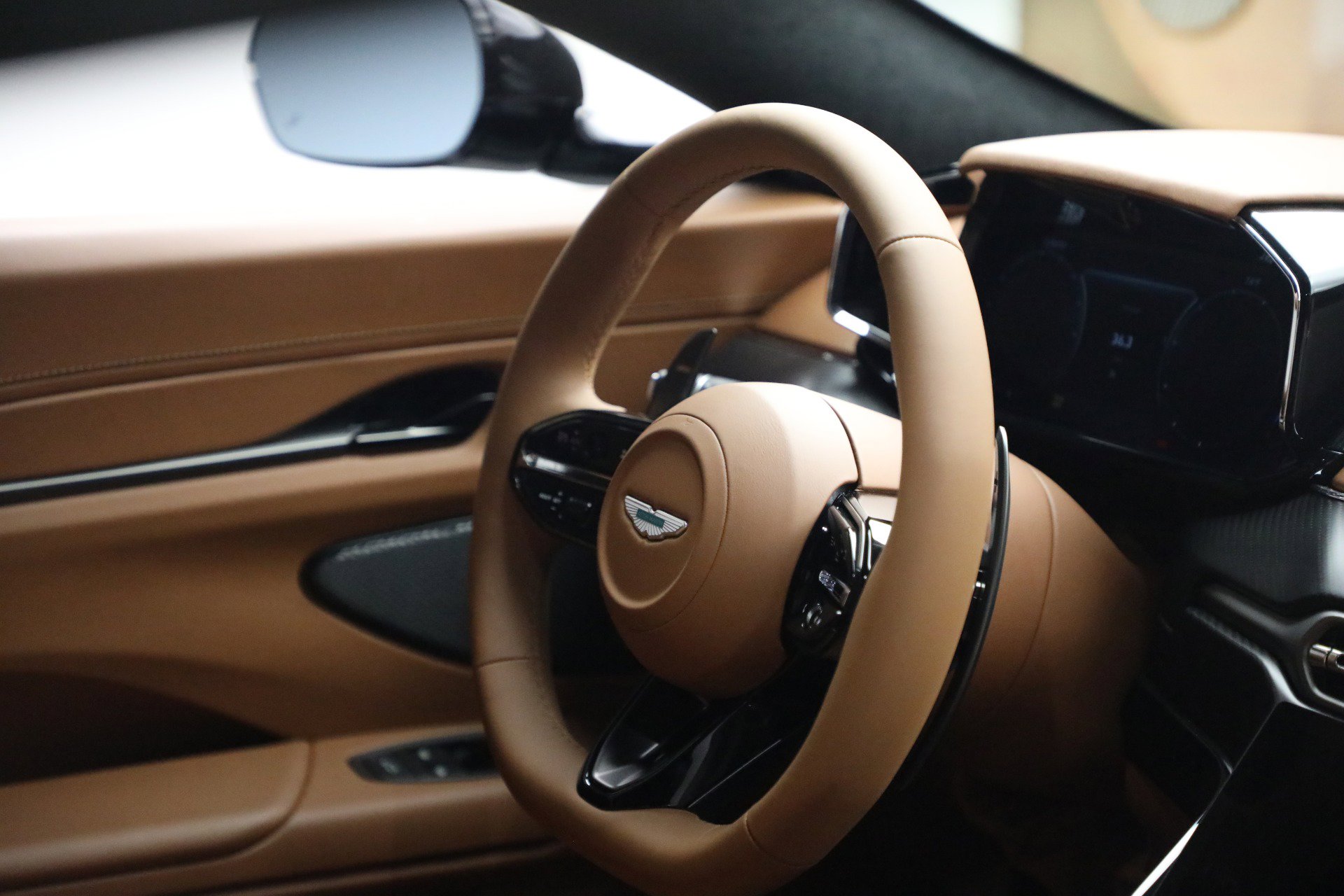 New 2026 Aston Martin V8 Vantage Coupe image 25