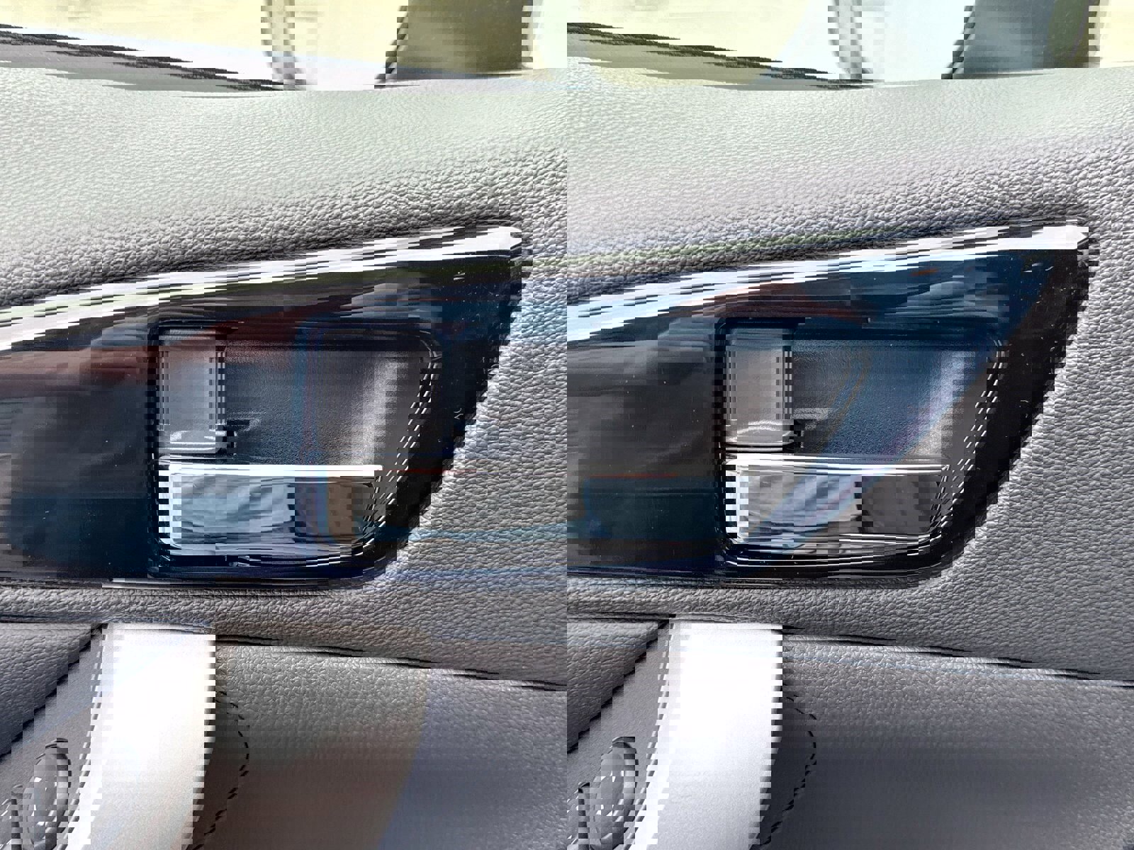 New 2026 Mitsubishi Eclipse Cross AWD image 19