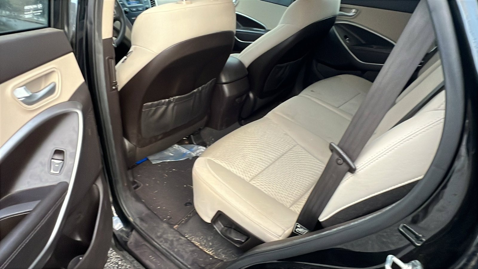 Used 2015 Hyundai Santa Fe Sport w/ Option Group 02 image 23