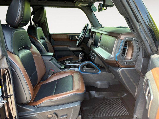 Used 2022 Ford Bronco Outer Banks AWD/4WD image 8