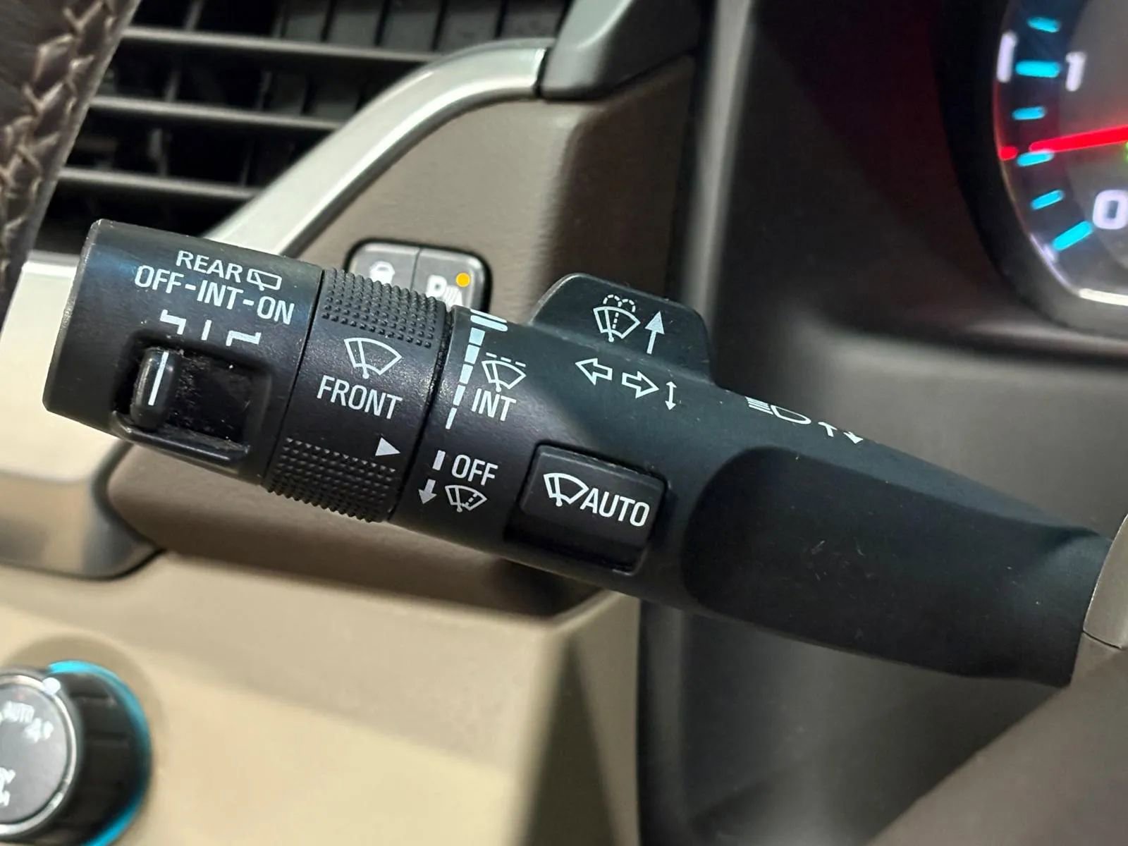 Used 2017 Chevrolet Tahoe Premier image 40