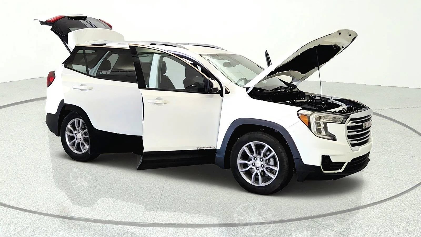 Used 2024 GMC Terrain SLT FWD image 7