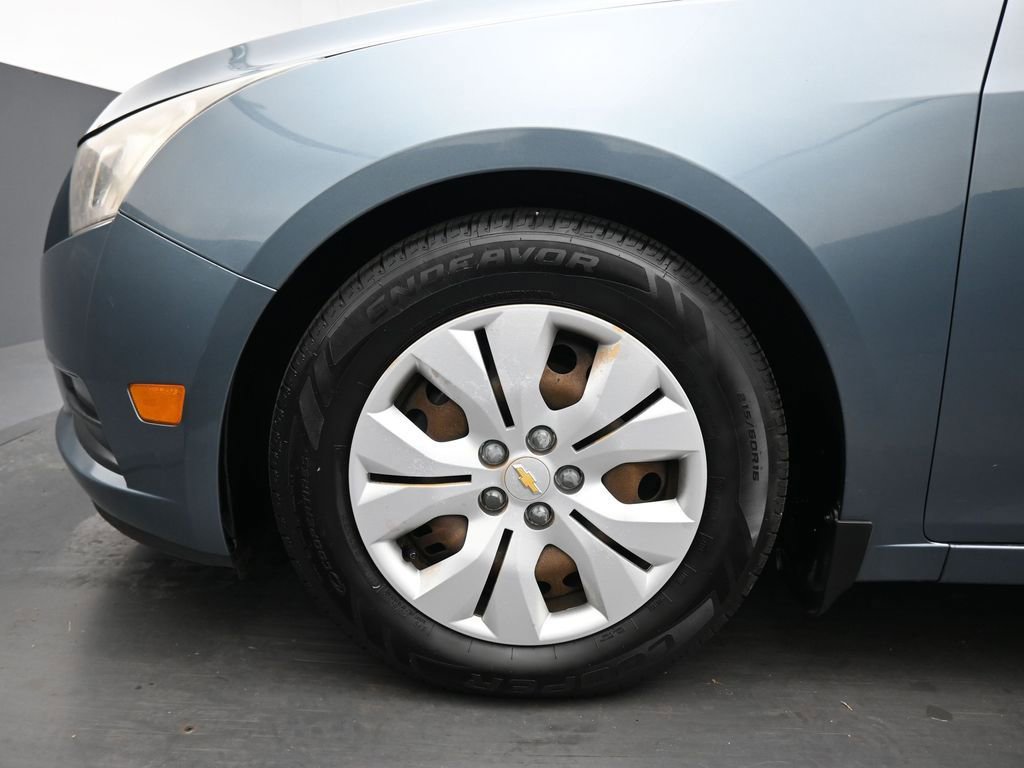 Used 2012 Chevrolet Cruze LS w/ Connectivity Package image 40