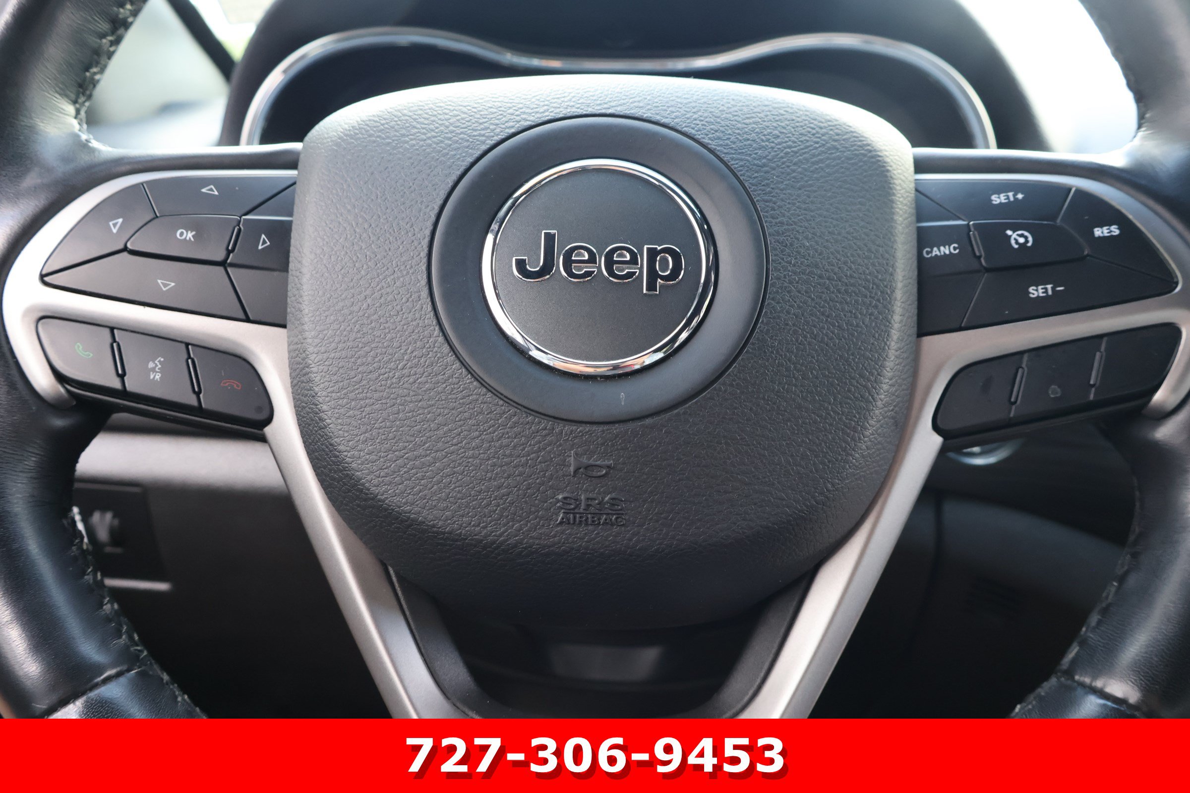 Used 2021 Jeep Grand Cherokee Laredo X AWD/4WD image 18