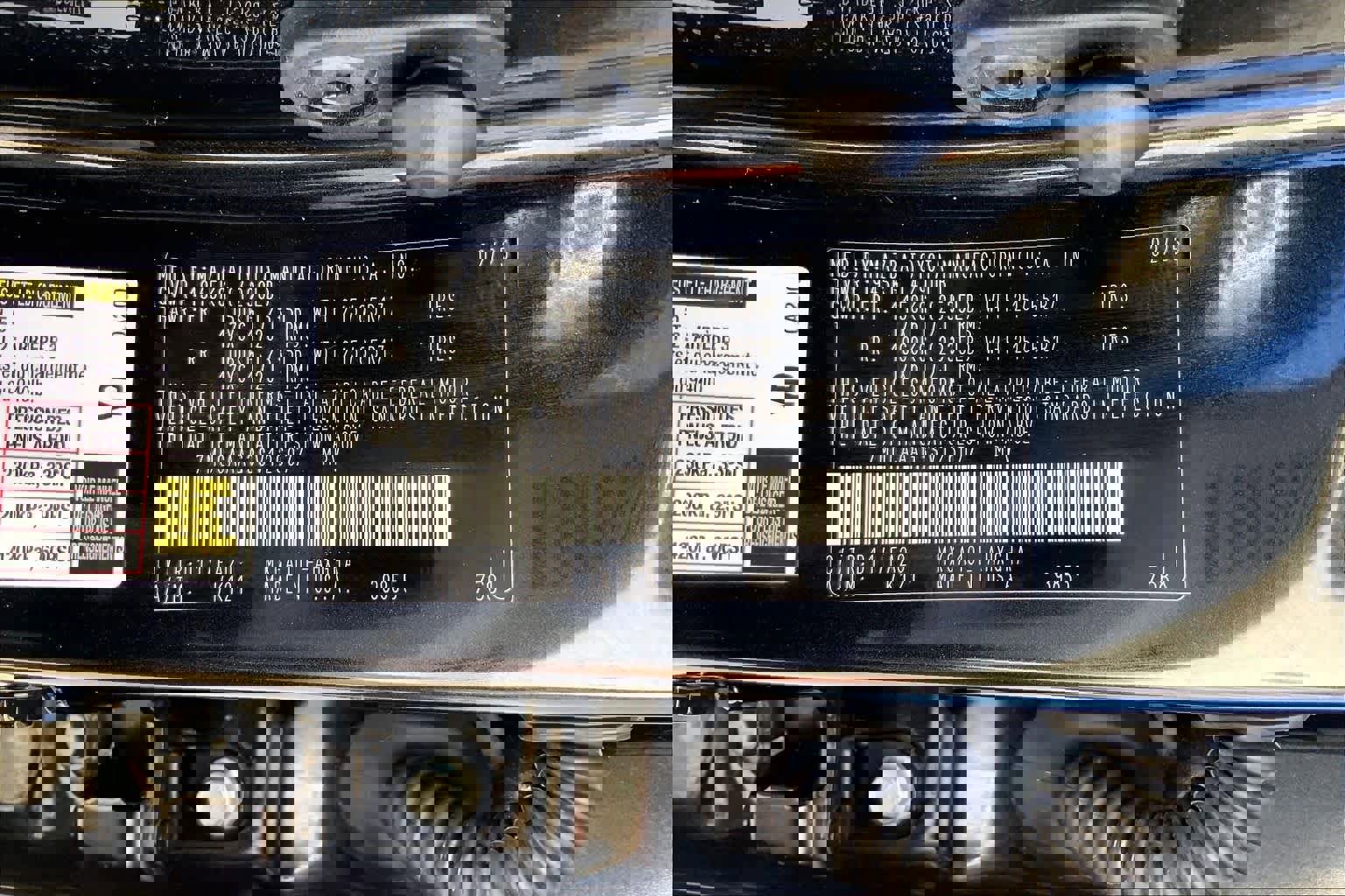 Used 2025 Toyota Corolla Cross LE image 34