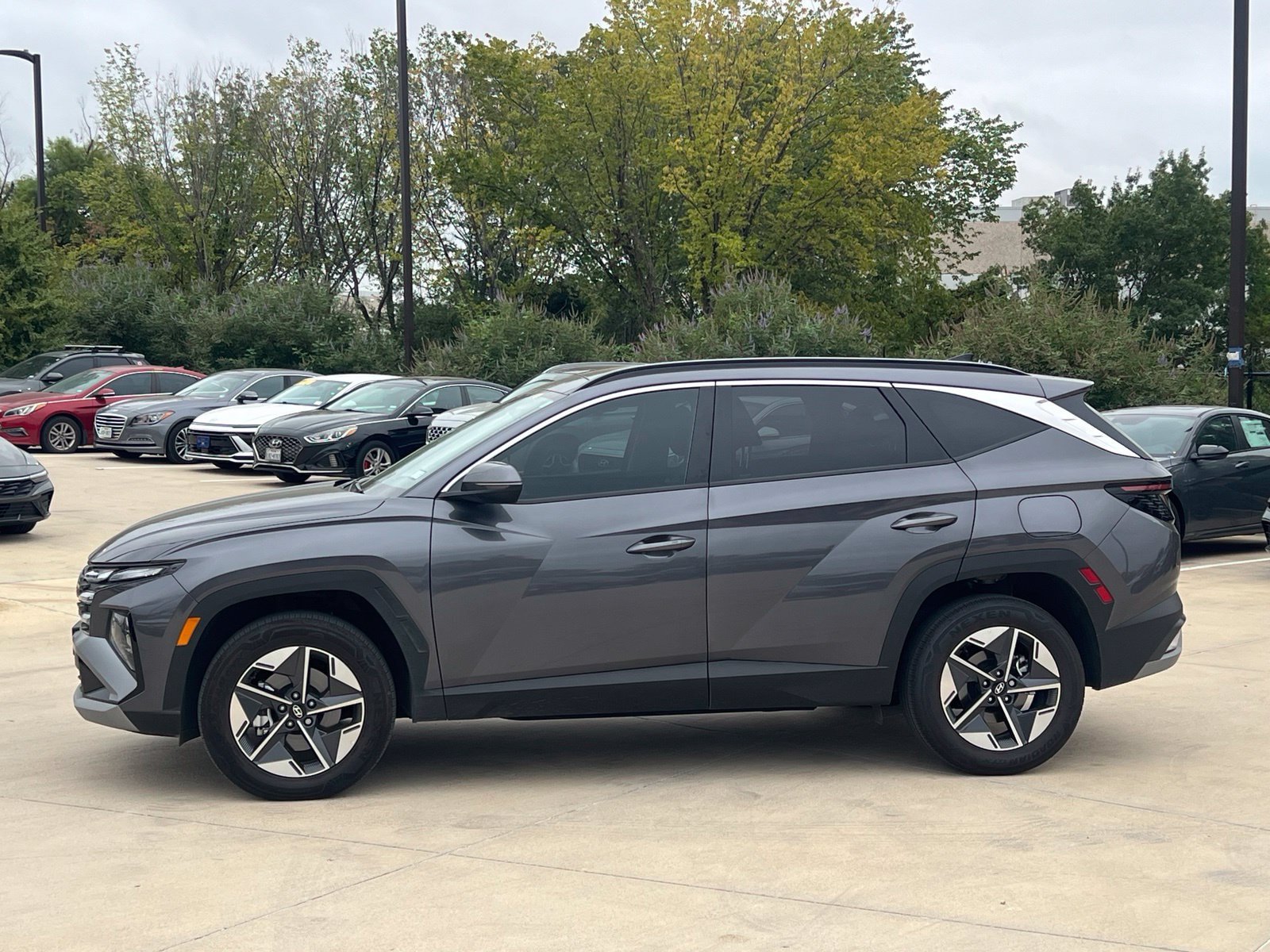 Used 2025 Hyundai Tucson SEL AWD/4WD image 6