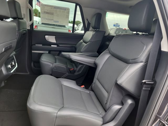 New 2026 Ford Expedition Max Active RWD image 16