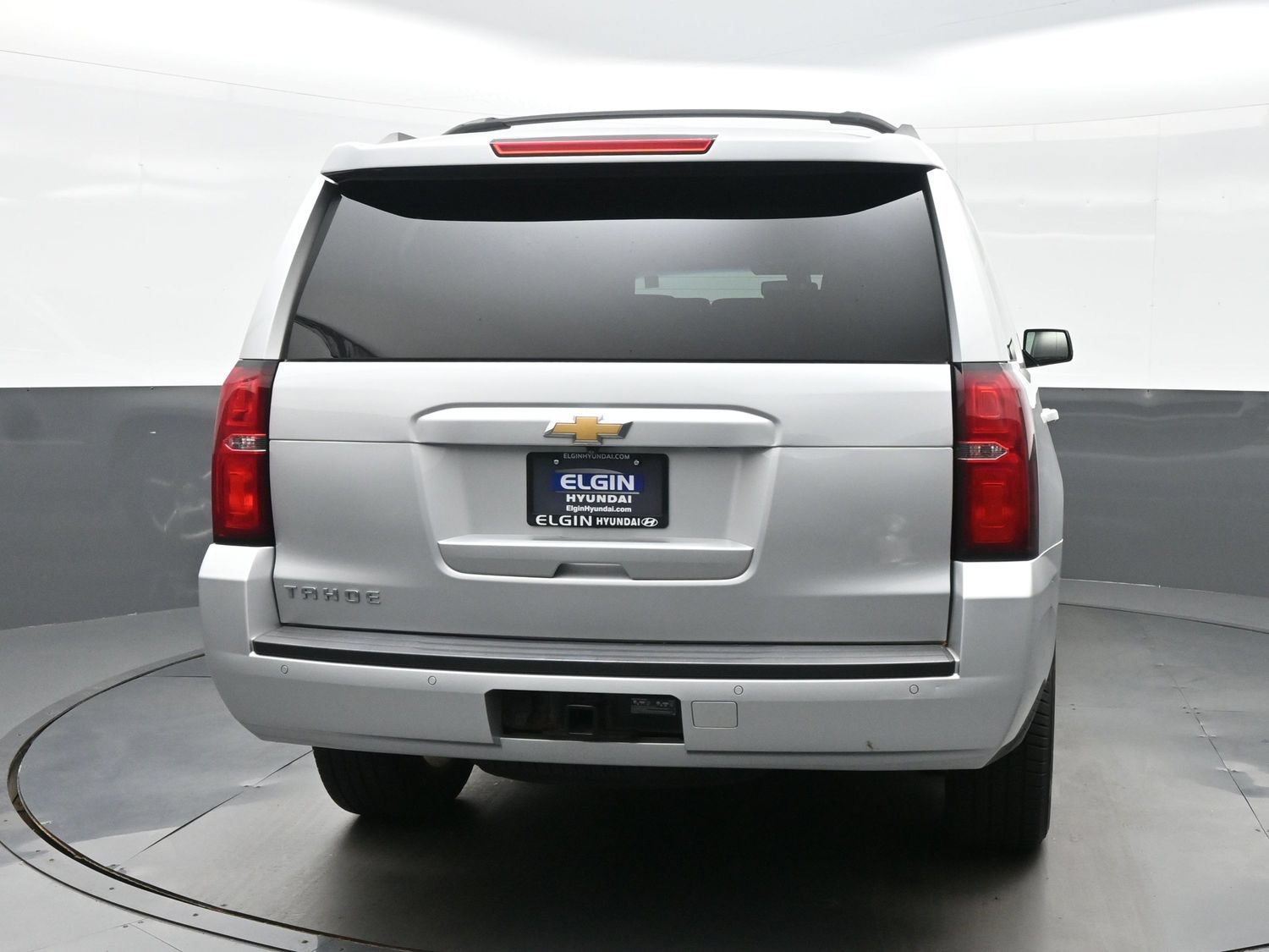 Used 2017 Chevrolet Tahoe LS w/ All-Season Package AWD/4WD image 5