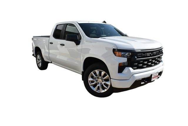 New 2026 Chevrolet Silverado 1500 Custom RWD image 2