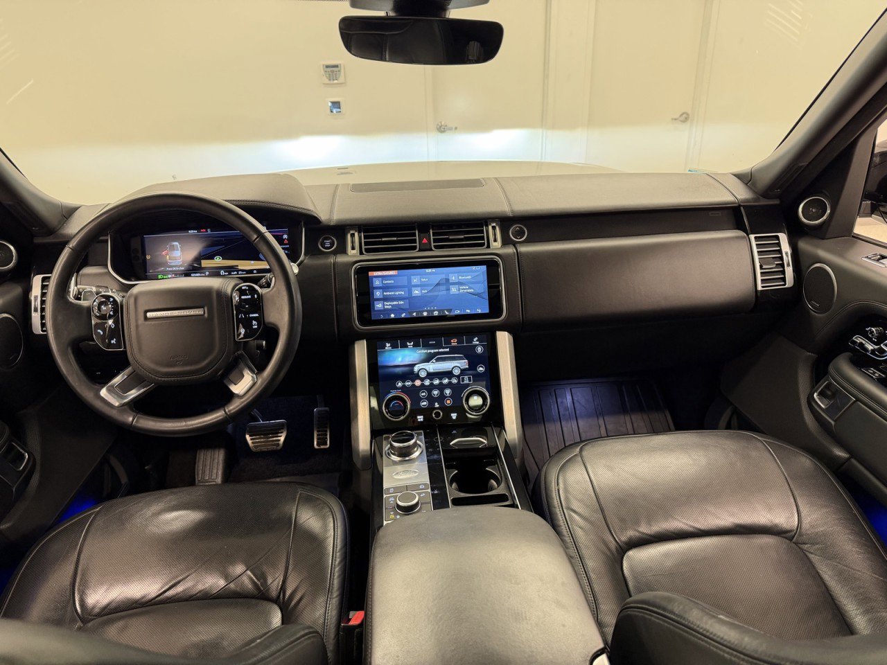 Used 2020 Land Rover Range Rover Autobiography image 46