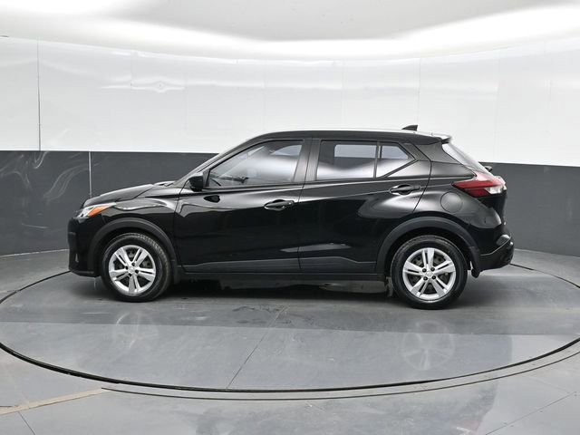 Used 2023 Nissan Kicks S FWD image 9